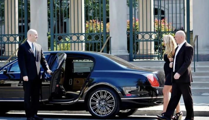 Executive Limo Transportation in Ottawa